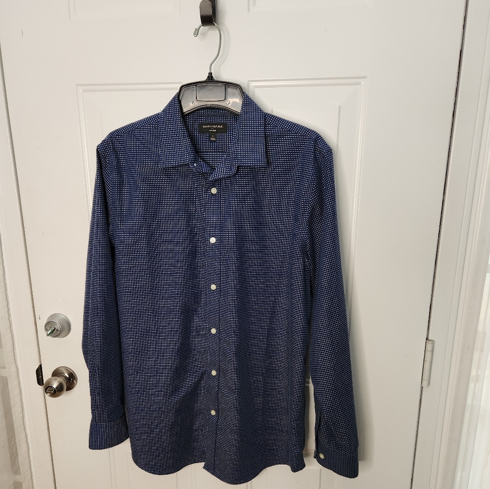 Men's Banana Republic Navy and White Polka Dot Long Sleeve Size Large